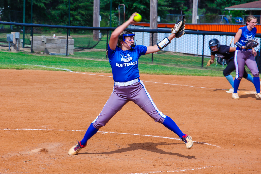 Aviators Show Grit in Hard-Fought Match Against National Park College Softball, Score 6-16 Loss
